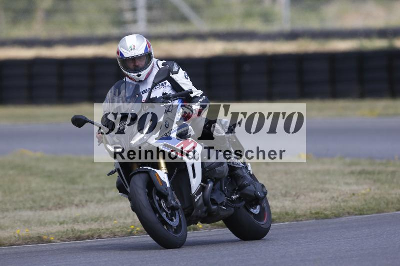 /17 27.05.2026  FREERIDE TRAINING ADR/Gruppe B/team